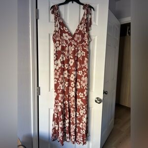 Abercrombie & Fitch Rust and White Floral Maxi Dress Sz LT